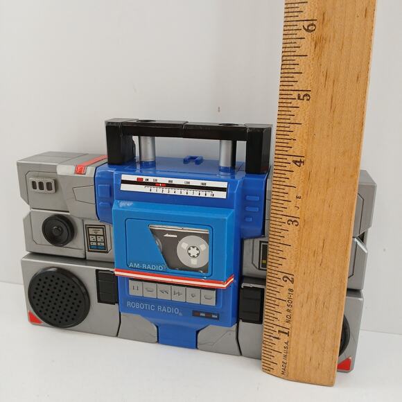 VTG Robotic Boombox AM Radio Toy 1984 Transformer Style Cassette Untested - Picture 9 of 9
